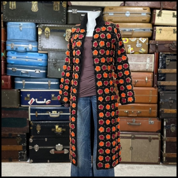 90s Moschino Flower Sweater Coat - Picture 5 of 16